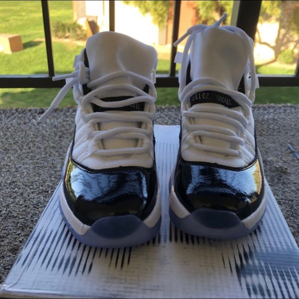 Jordan 11 Retro Concord (Sold)